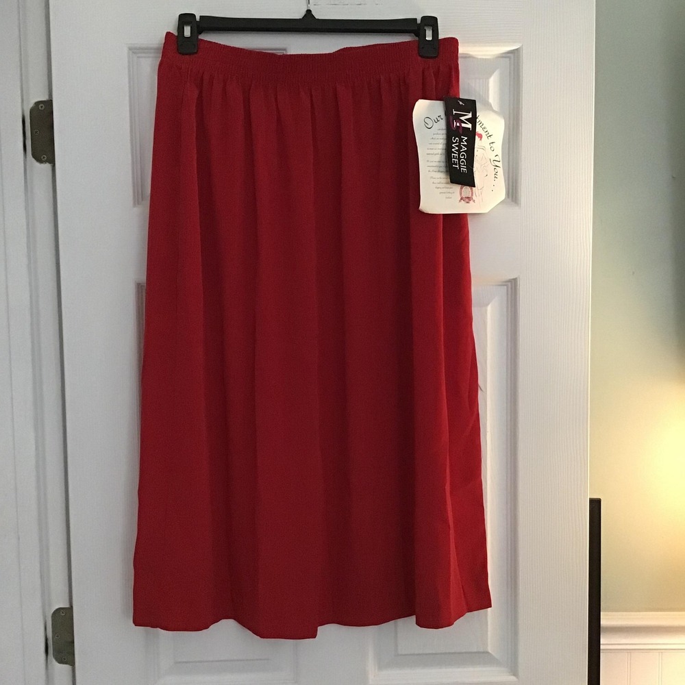 Maggieβ Sweet Vintage Skirt Size 1x Red